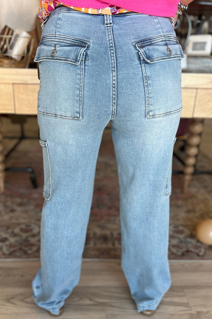 High Waist Wide Leg Cargo JEANS JUDY BLUE 