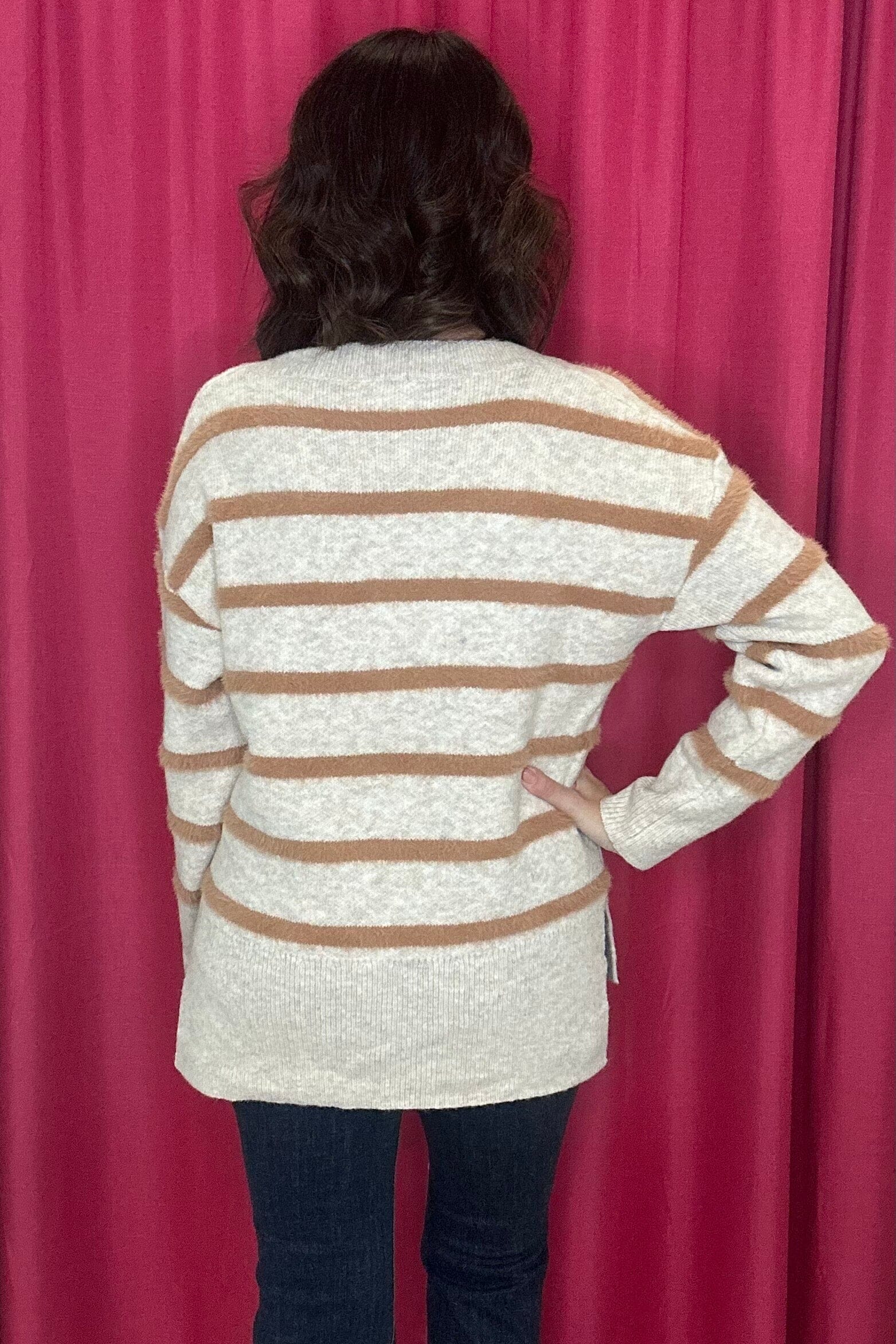 V-Neck Stripe Boxy Sweater Pull Over JRTOP CASUAL TOP HEM AND THREAD 