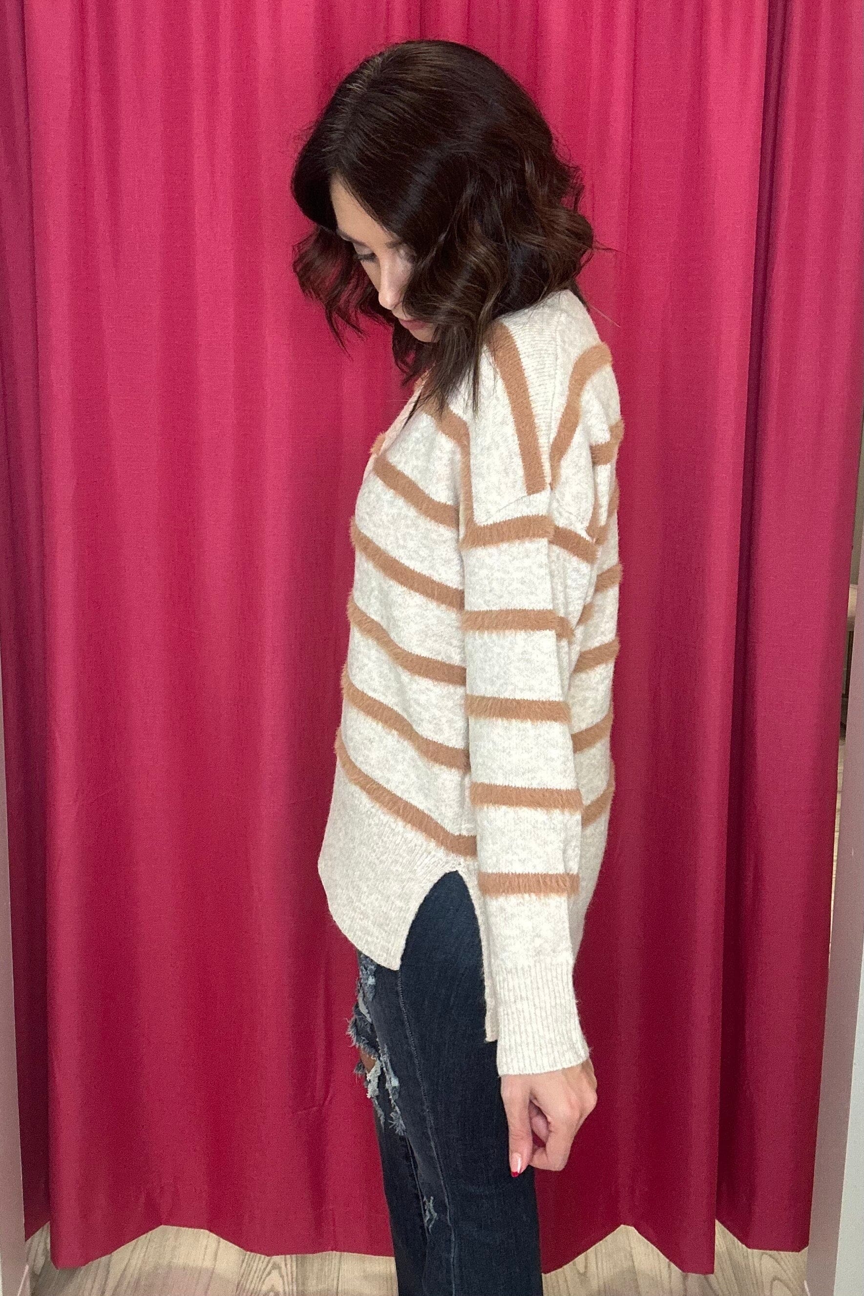 V-Neck Stripe Boxy Sweater Pull Over JRTOP CASUAL TOP HEM AND THREAD 